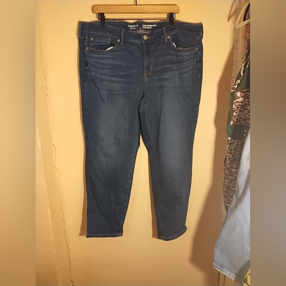 Torrid Women's Perfect Boyfriend Vintage Stretch Ankle‎ Blue Jeans Size 22R